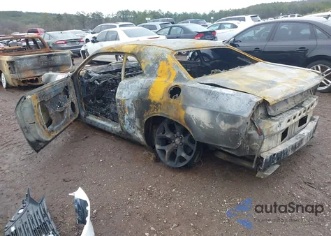 2017 Dodge Challenger R/T z USA, uszkodzony, nr VIN 2C3CDZBT8HH555061